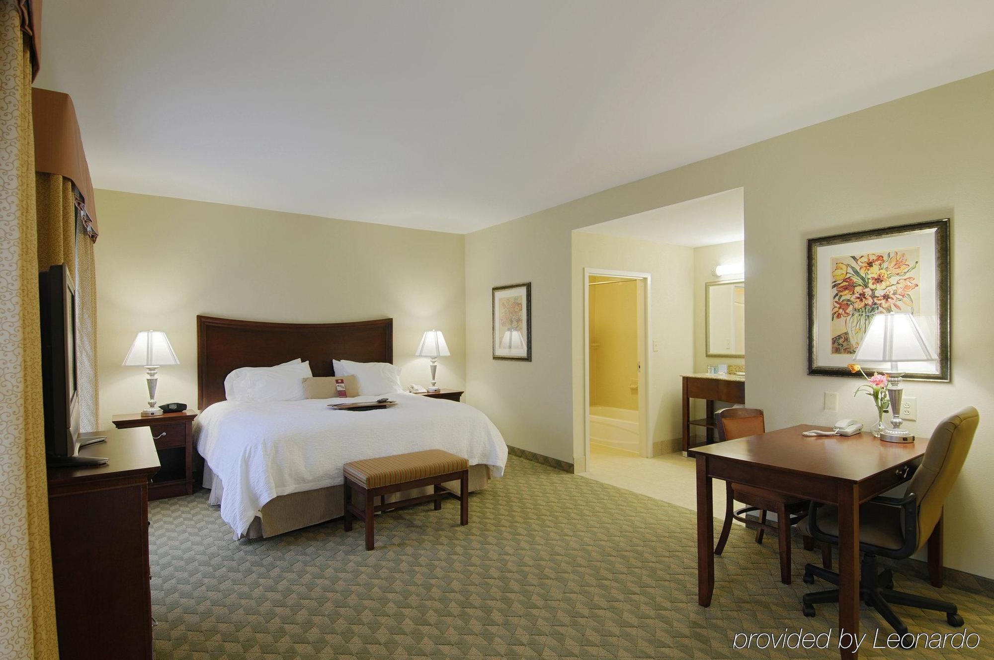 Hampton Inn & Suites Southern Pines-Pinehurst Aberdeen Room photo